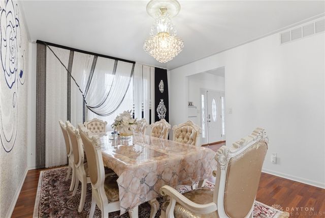 6941 Greeley Avenue, Huber Heights, OH 45424