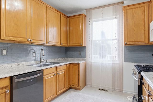 6941 Greeley Avenue, Huber Heights, OH 45424