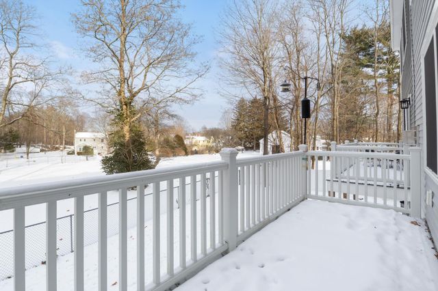 69 Main St Unit G, Exeter, NH 03883