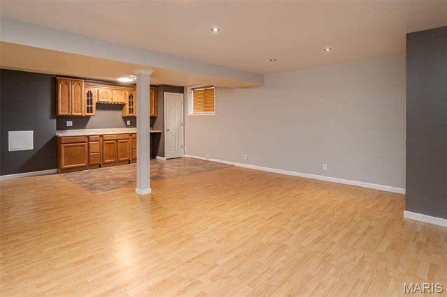 555 Monty View, Washington, MO 63090