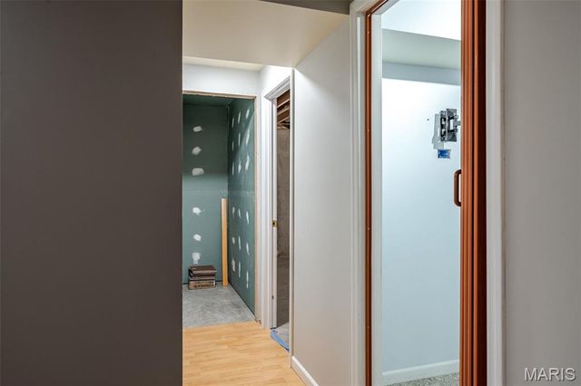 555 Monty View, Washington, MO 63090