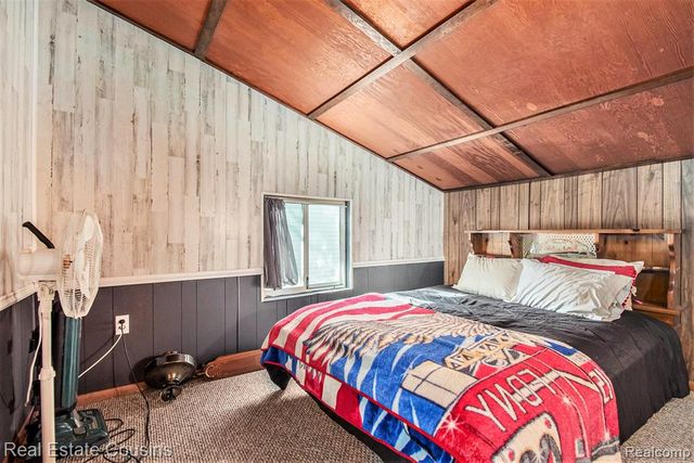 1734 Forest Road, Harrison, MI 48625