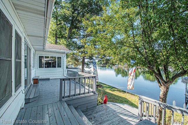 1734 Forest Road, Harrison, MI 48625