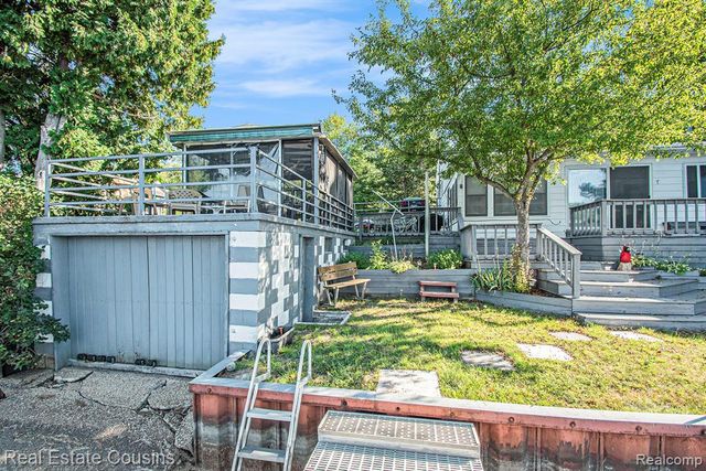 1734 Forest Road, Harrison, MI 48625