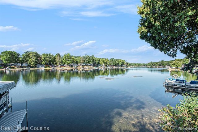 1734 Forest Road, Harrison, MI 48625