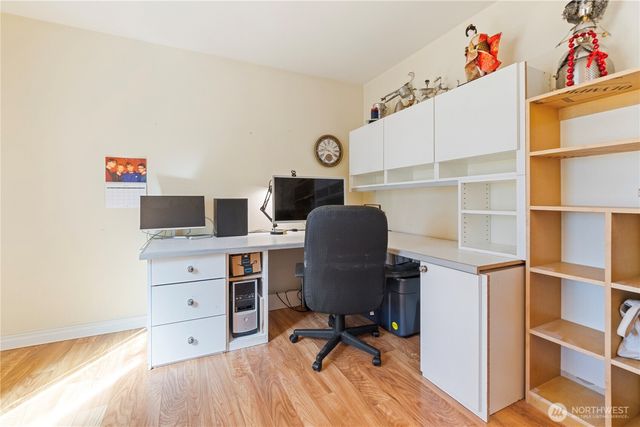 16802 129th Avenue E, Puyallup, WA 98374