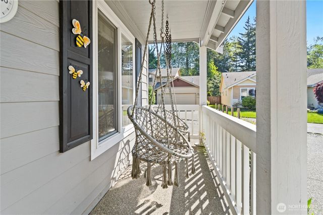 16802 129th Avenue E, Puyallup, WA 98374