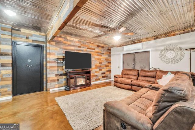 159 County Line Road, Jenkinsburg, GA 30234