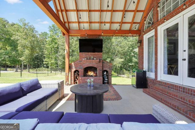 159 County Line Road, Jenkinsburg, GA 30234