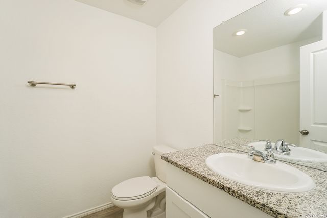 3945 Far Horizon, Seguin, TX 78155