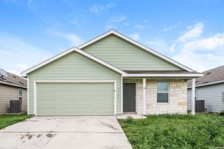 3945 Far Horizon, Seguin, TX 78155