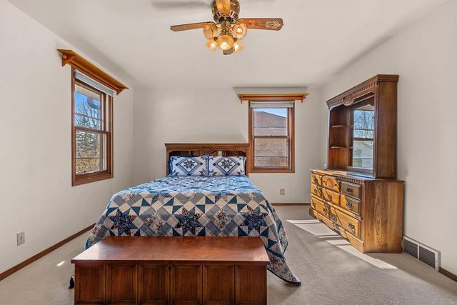 2234 JEN RAE ROAD, Green Bay, WI 54311