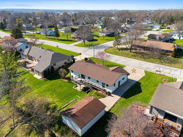 2234 JEN RAE ROAD, Green Bay, WI 54311