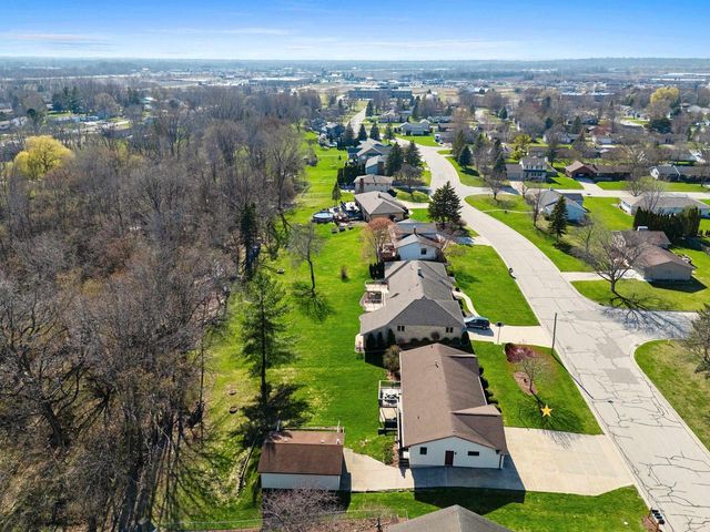 2234 JEN RAE ROAD, Green Bay, WI 54311