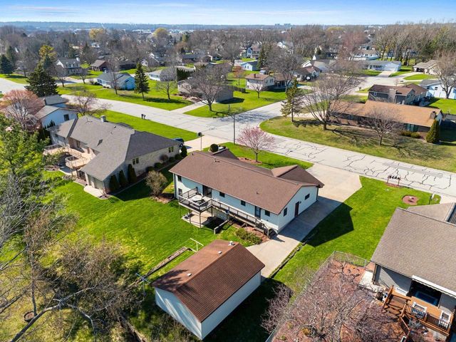 2234 JEN RAE ROAD, Green Bay, WI 54311