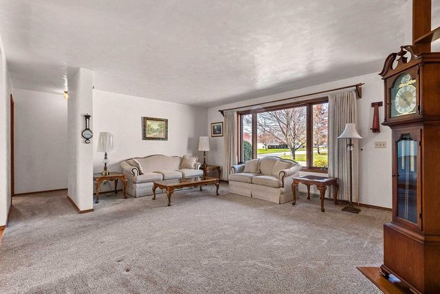 2234 JEN RAE ROAD, Green Bay, WI 54311