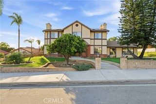 7464 Via Deldene, Highland, CA 92346