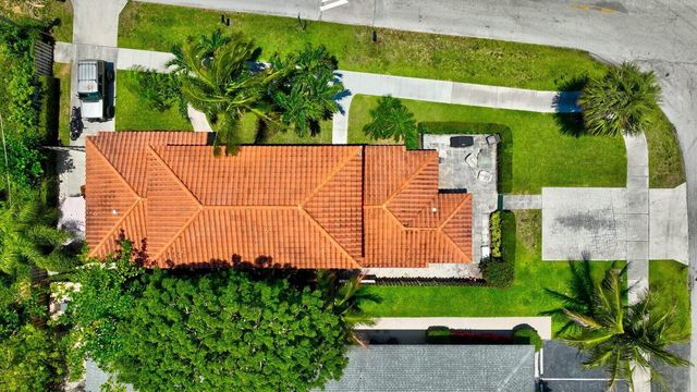 560-570 NE 19th Avenue, Deerfield Beach, FL 33441