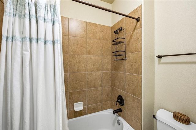 2753 Terranova Lane, League City, TX 77573