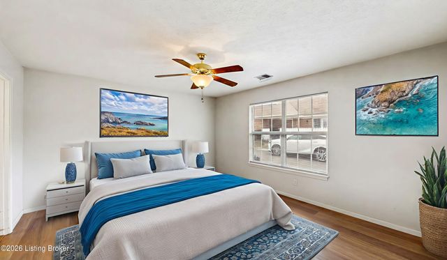 8301 Bellis Way, Lyndon, KY 40242