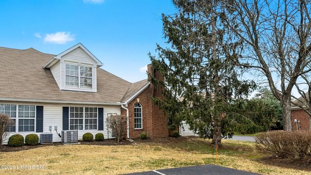 8301 Bellis Way, Lyndon, KY 40242