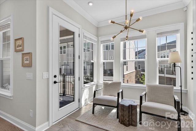 2547 Deacon Avenue, Charlotte, NC 28204