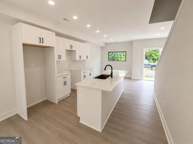 314 E Quilly Street, Griffin, GA 30223