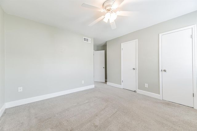 14723 Barryknoll Lane 96, Houston, TX 77079