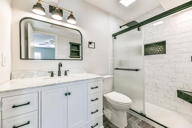 14723 Barryknoll Lane 96, Houston, TX 77079