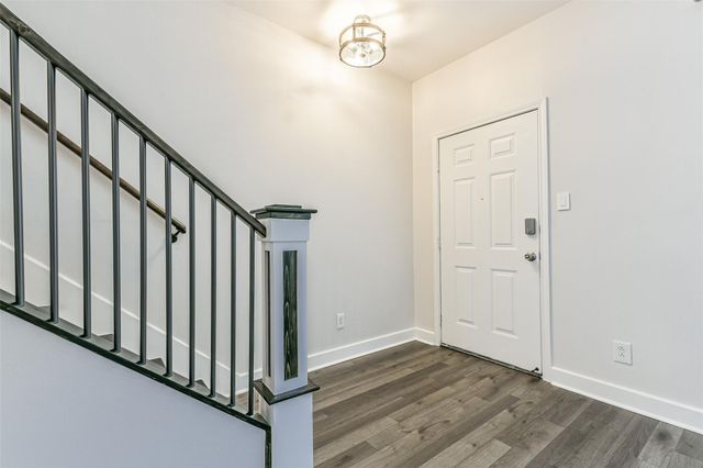 14723 Barryknoll Lane 96, Houston, TX 77079