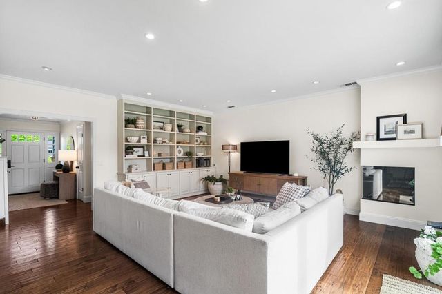 16344 Camellia Terrace, Los Gatos, CA 95032