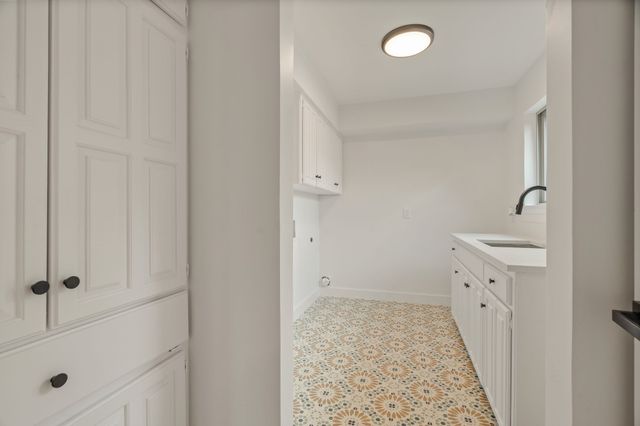 2011 Riverforest Drive, Arlington, TX 76017