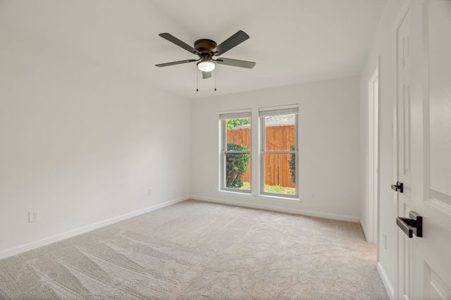 2011 Riverforest Drive, Arlington, TX 76017