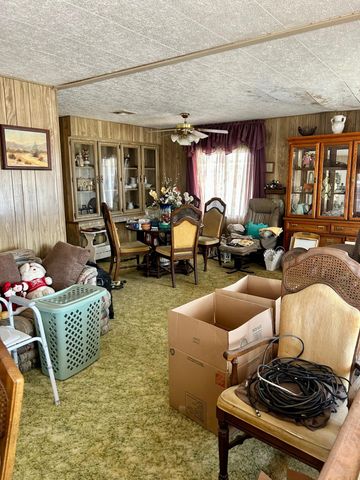 314 N Albert Avenue 80, Exeter, CA 93221