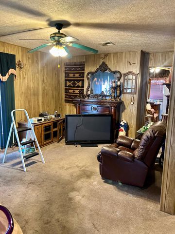 314 N Albert Avenue 80, Exeter, CA 93221