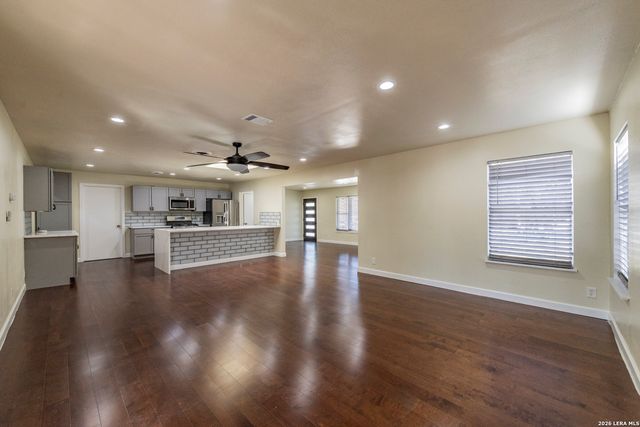 1626 W TERRA ALTA DR, San Antonio, TX 78209