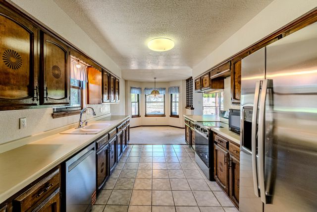 4108 Blue Ridge Place NE, Albuquerque, NM 87111