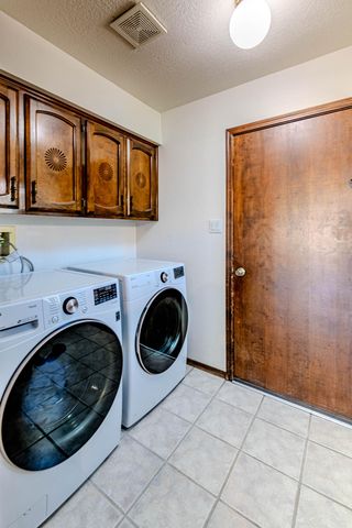 4108 Blue Ridge Place NE, Albuquerque, NM 87111