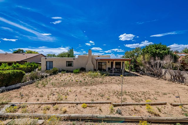 4108 Blue Ridge Place NE, Albuquerque, NM 87111