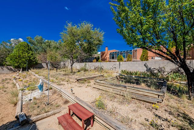 4108 Blue Ridge Place NE, Albuquerque, NM 87111