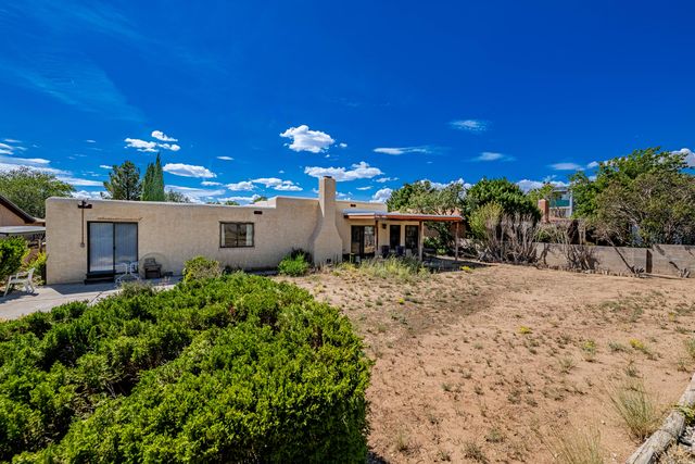 4108 Blue Ridge Place NE, Albuquerque, NM 87111