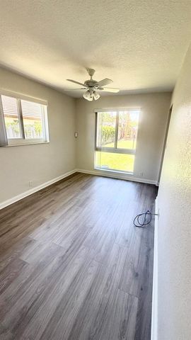 4755 NE 23rd Avenue, Fort Lauderdale, FL 33308
