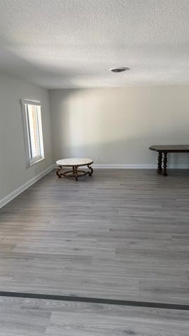 4755 NE 23rd Avenue, Fort Lauderdale, FL 33308