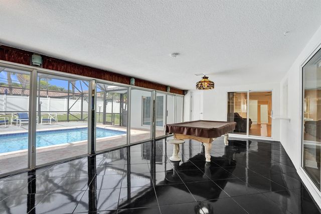 4755 NE 23rd Avenue, Fort Lauderdale, FL 33308