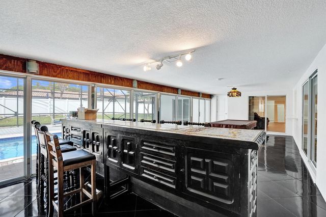 4755 NE 23rd Avenue, Fort Lauderdale, FL 33308