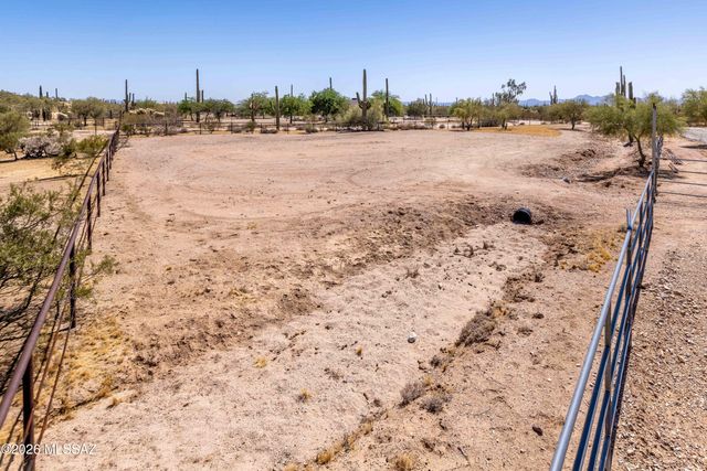 35023 S Coyotes Lane, Marana, AZ 85658