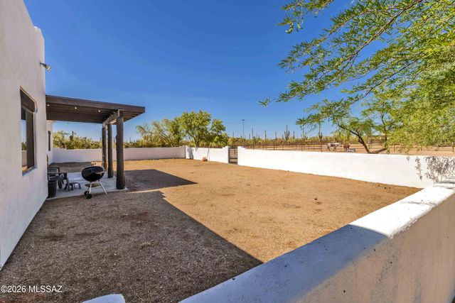 35023 S Coyotes Lane, Marana, AZ 85658