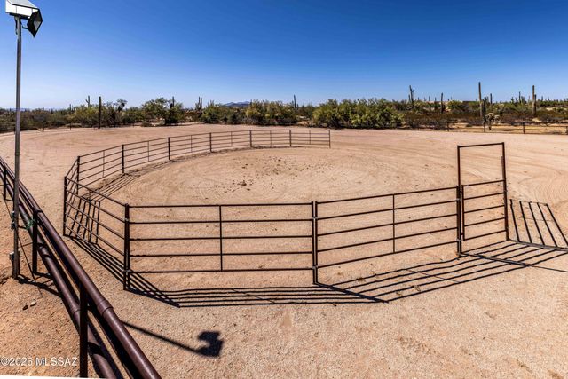 35023 S Coyotes Lane, Marana, AZ 85658