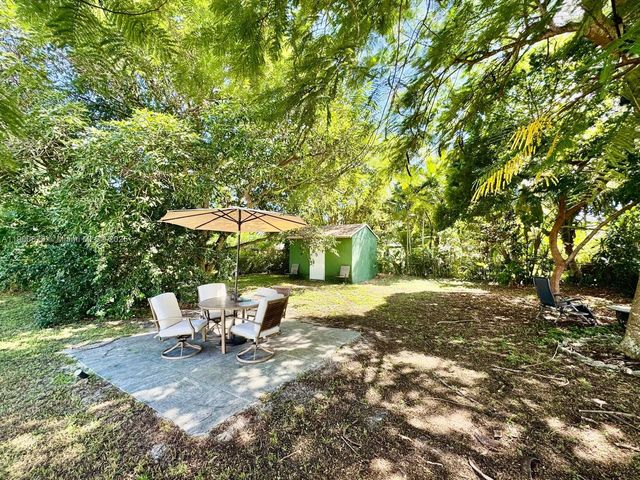 2626 Garfield St, Hollywood, FL 33020