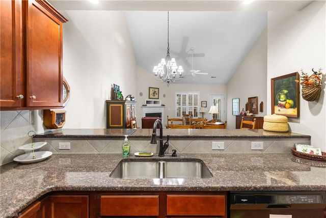 111 S Wentworth Drive, Mocksville, NC 27028